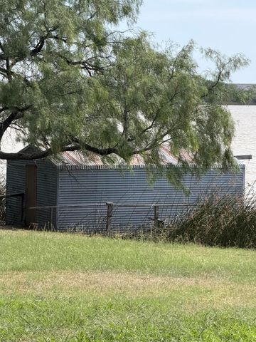 2165 Gun Club Road, San Angelo, TX 76904