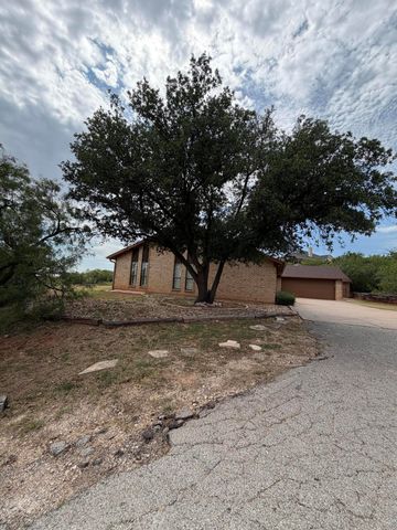 2165 Gun Club Road, San Angelo, TX 76904