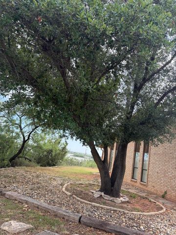 2165 Gun Club Road, San Angelo, TX 76904