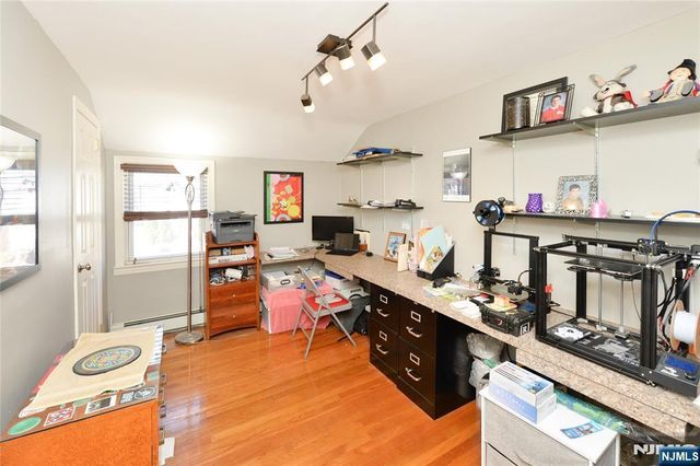 0-35 Midland Avenue, Fair Lawn, NJ 07410
