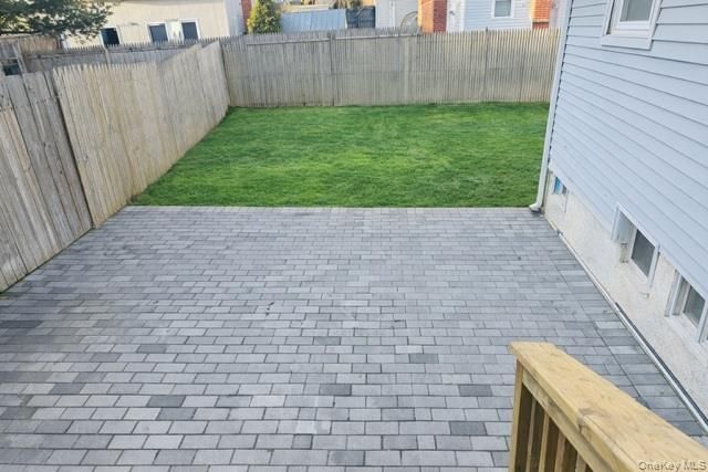 3 A Pequot Avenue, Port Washington, NY 11050