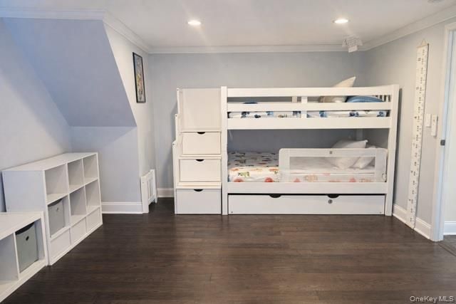 3 A Pequot Avenue, Port Washington, NY 11050