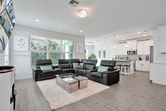 2737 Country Lake Trl, Boynton Beach, FL 33436