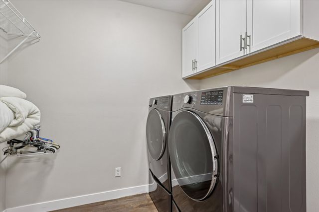 1904 NW Prairie Creek Drive, Grimes, IA 50111