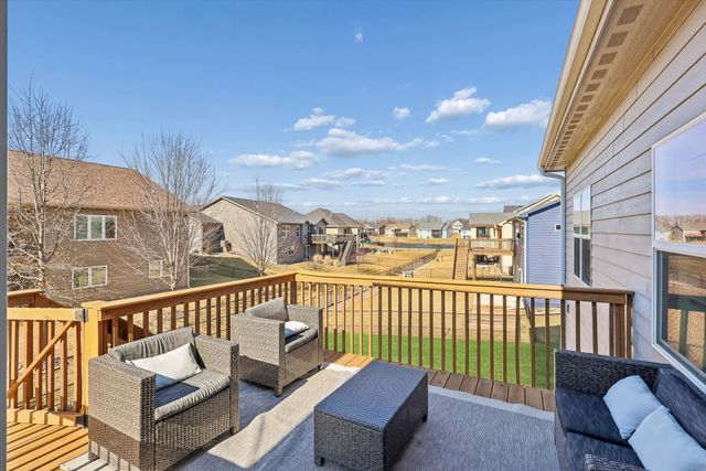 1904 NW Prairie Creek Drive, Grimes, IA 50111