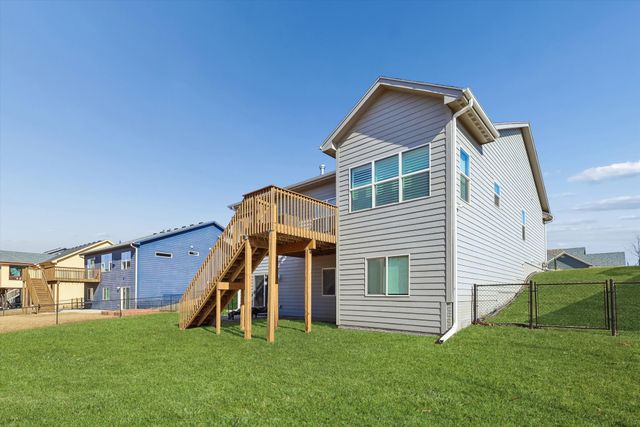 1904 NW Prairie Creek Drive, Grimes, IA 50111