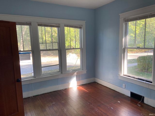 207 S Market Street, North Manchester, IN 46962