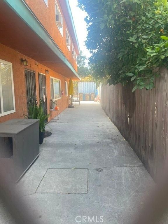 1240 W 19th, Long Beach, CA 90810 — photo 4