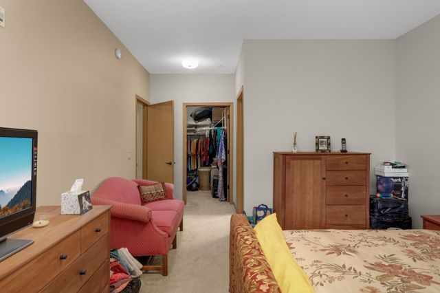 7100 Metro Boulevard 234, Edina, MN 55439
