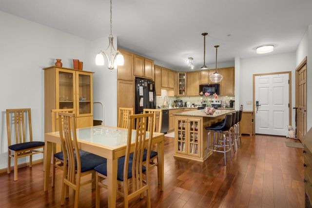 7100 Metro Boulevard 234, Edina, MN 55439