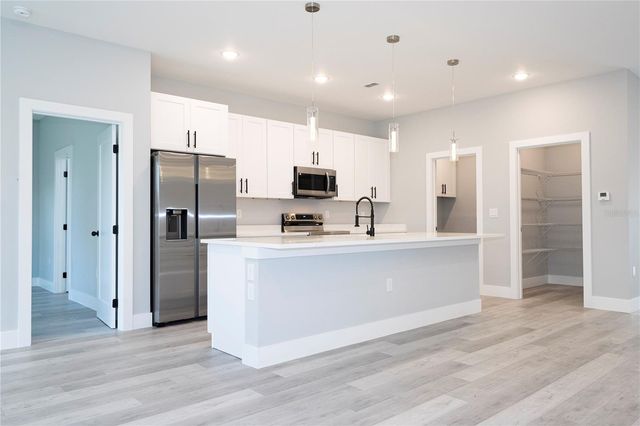 23173 GLEN AVENUE, Port Charlotte, FL 33980