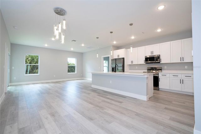 23173 GLEN AVENUE, Port Charlotte, FL 33980