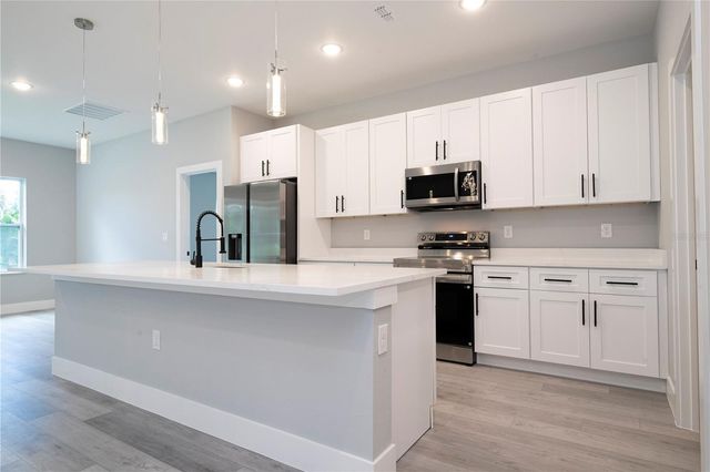23173 GLEN AVENUE, Port Charlotte, FL 33980