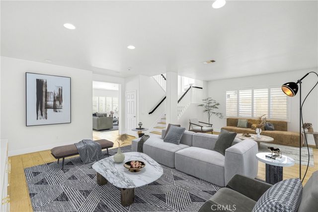 25628 Chase Avenue, Stevenson Ranch, CA 91381