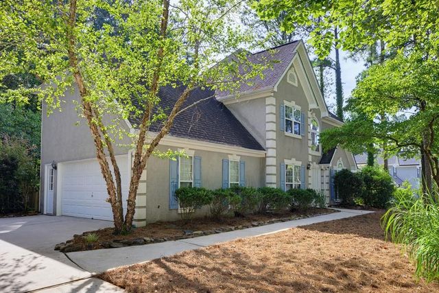 110 Brookstone Crest, Newnan, GA 30265