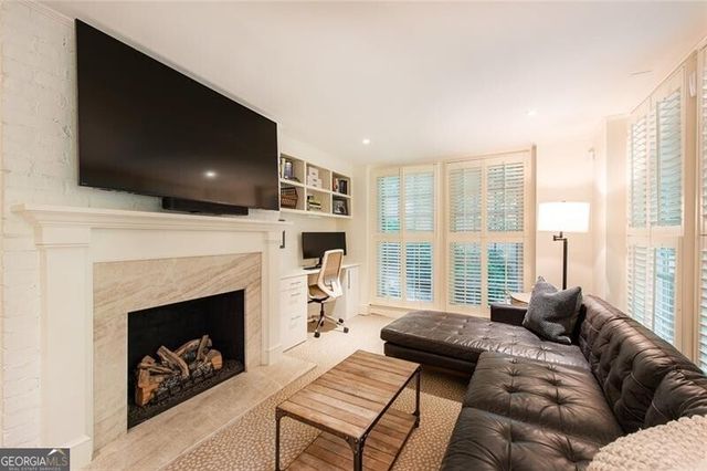 1880 Greystone Road NW, Atlanta, GA 30318