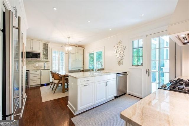 1880 Greystone Road NW, Atlanta, GA 30318