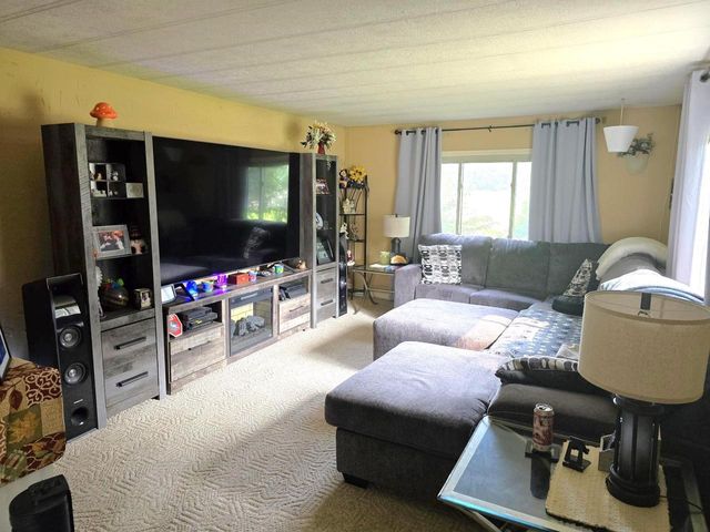 19 Falling Creek Drive #19, Janesville, WI 53548