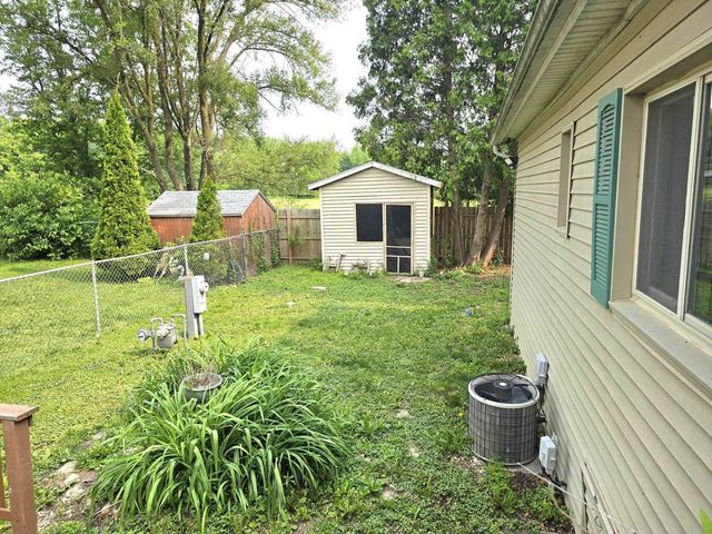 19 Falling Creek Drive #19, Janesville, WI 53548