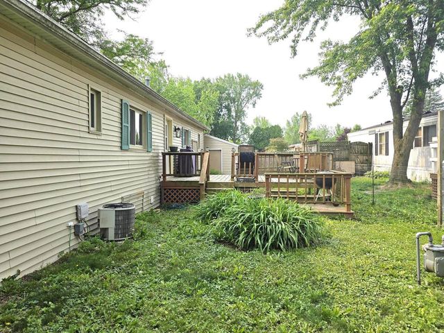 19 Falling Creek Drive #19, Janesville, WI 53548