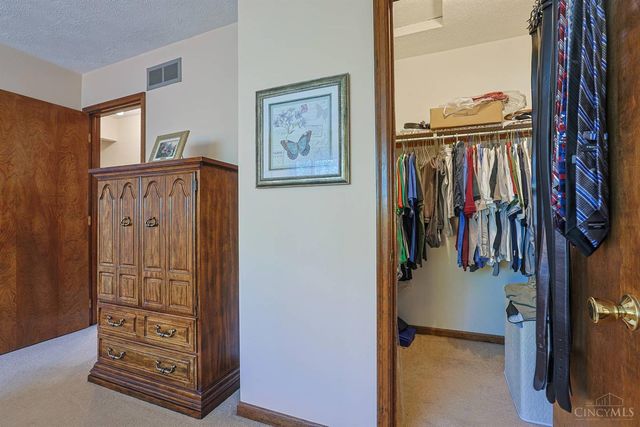 5800 West Fork Road, Green Twp, OH 45247