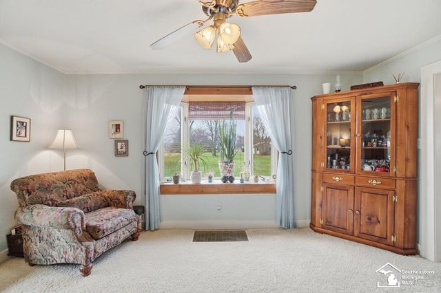 924 Hawthorne Street, Temperance, MI 48182