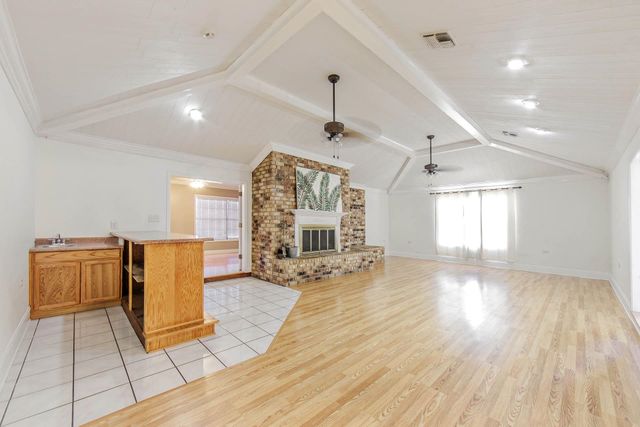 118 Chantilly Drive, Houma, LA 70360