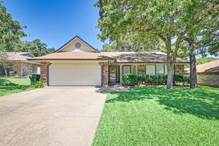 1352 Breckenridge Road, Mansfield, TX 76063