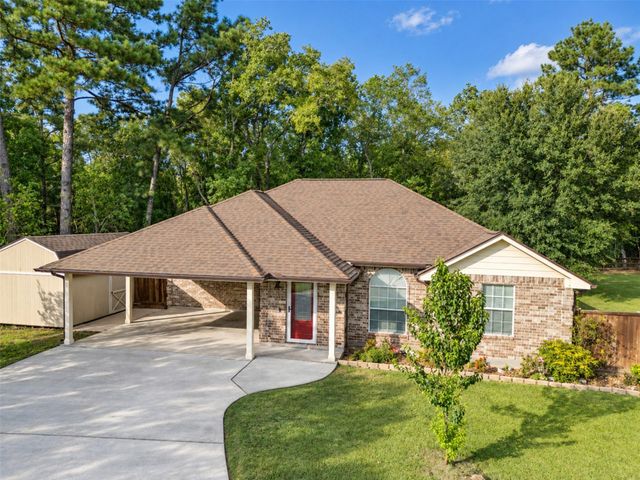 1 County Road 2208 2, Cleveland, TX 77327