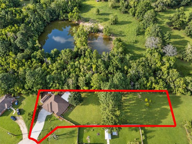 1 County Road 2208 2, Cleveland, TX 77327