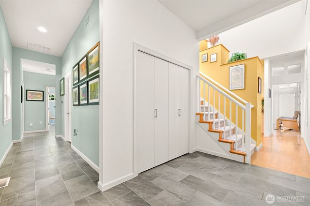 4355 Gooding Avenue, Bellingham, WA 98226