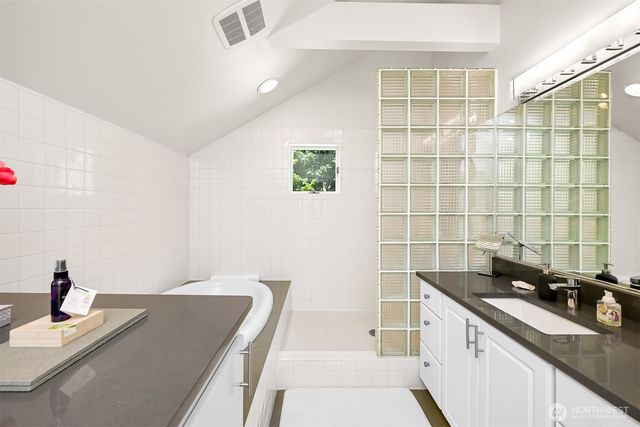 4355 Gooding Avenue, Bellingham, WA 98226