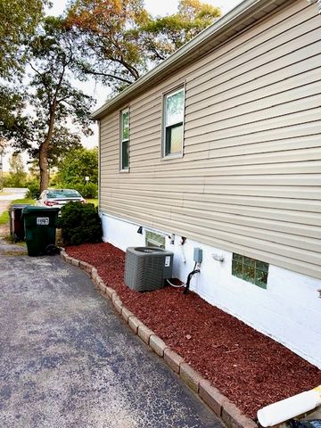 1226 175th Street, East Hazel Crest, IL 60429