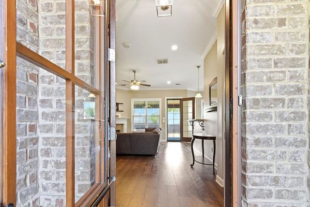 5073 SILVER PEAK CV, Memphis, TN 38125