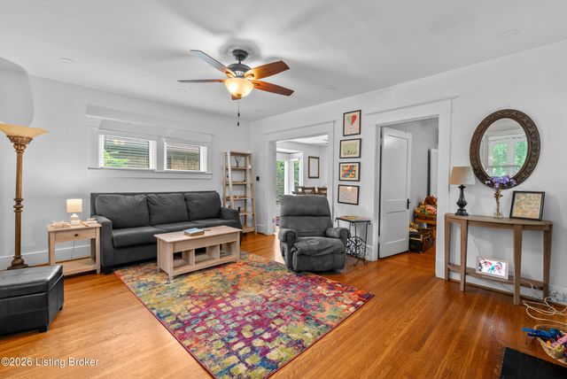 4509 S 6th St, Louisville, KY 40214