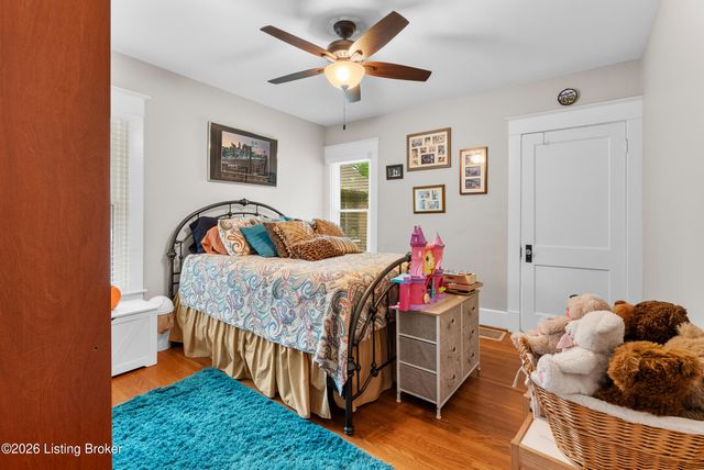 4509 S 6th St, Louisville, KY 40214