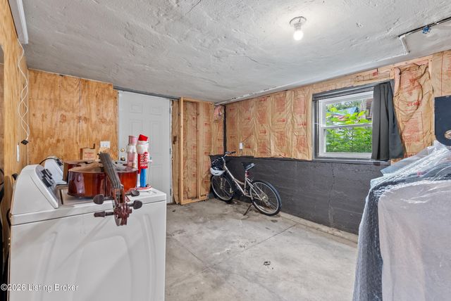 4509 S 6th St, Louisville, KY 40214