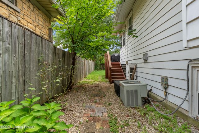 4509 S 6th St, Louisville, KY 40214