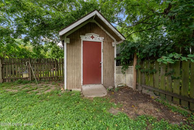 4509 S 6th St, Louisville, KY 40214