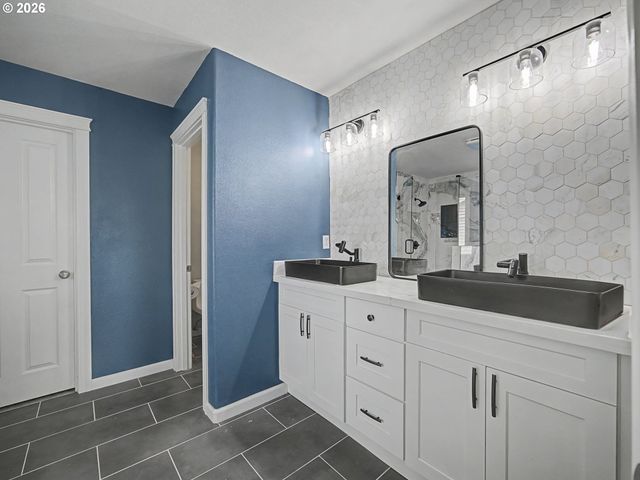 12410 Sw Aspen, Tigard, OR 97224