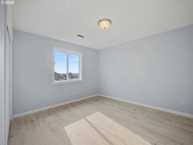 12410 Sw Aspen, Tigard, OR 97224