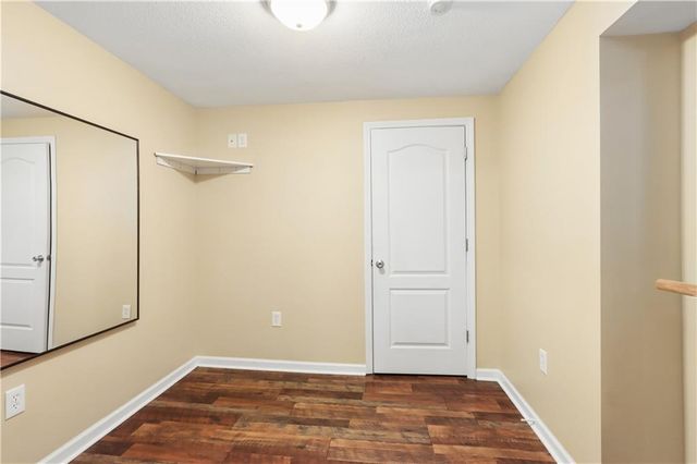 14521 S Greenwood Street, Olathe, KS 66062
