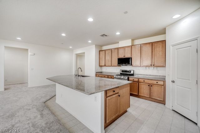 908 Lynne Harbor Avenue, Henderson, NV 89002