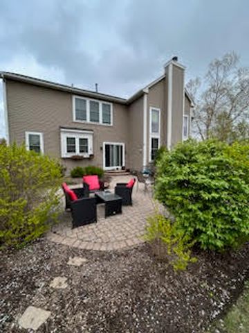 491 Saratoga Circle, Algonquin, IL 60102