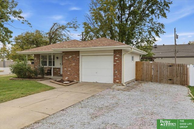 4251 South Gate Boulevard, Lincoln, NE 68506