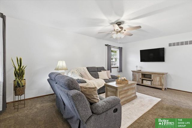 4251 South Gate Boulevard, Lincoln, NE 68506