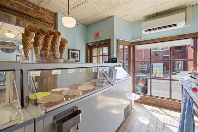 239-241 E Main Street, Carnegie, PA 15106
