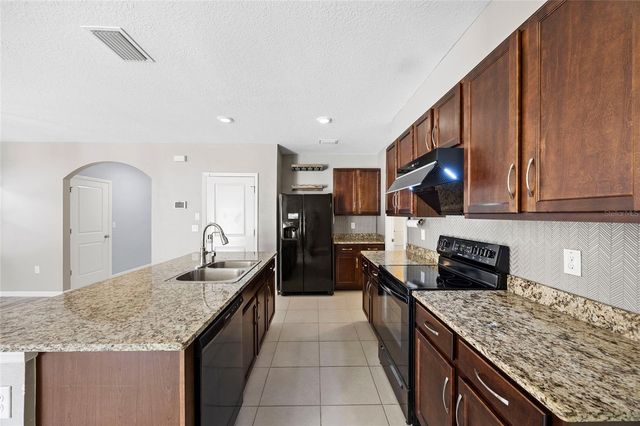 32756 ANSLEY BLOOM LANE, Wesley Chapel, FL 33543