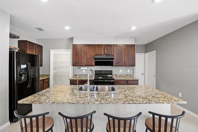 32756 ANSLEY BLOOM LANE, Wesley Chapel, FL 33543