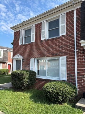 354 Susan Constant DR, Newport News, VA 23608